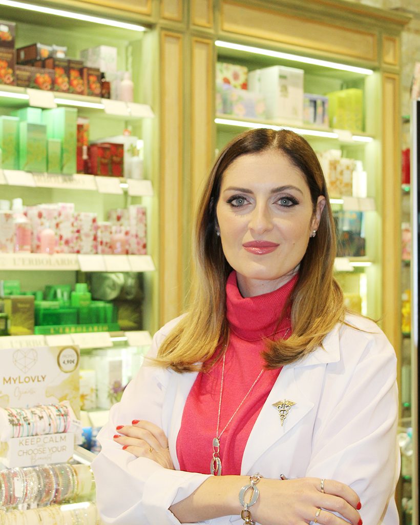 Dottoressa Farmacia Santa Lucia 5